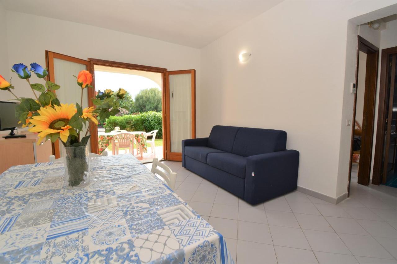 Appartamento Coclearia San Teodoro  Exterior photo