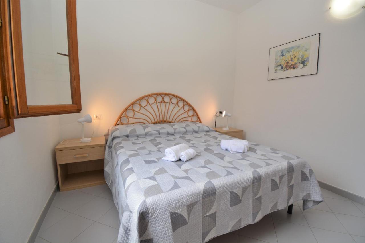 Appartamento Coclearia San Teodoro  Exterior photo