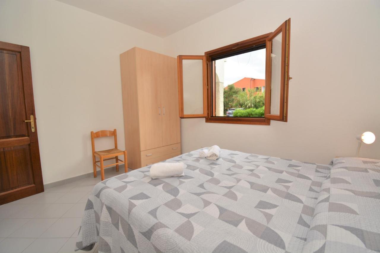 Appartamento Coclearia San Teodoro  Exterior photo